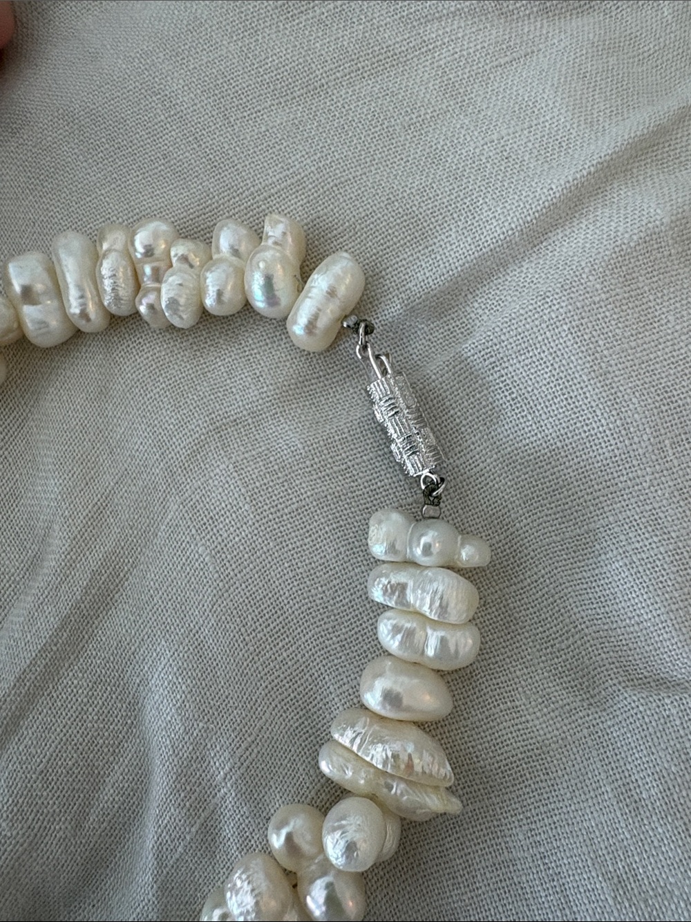 GORGEOUS baroque freshwater pearls with sterling clasp - Picture 2 of 4